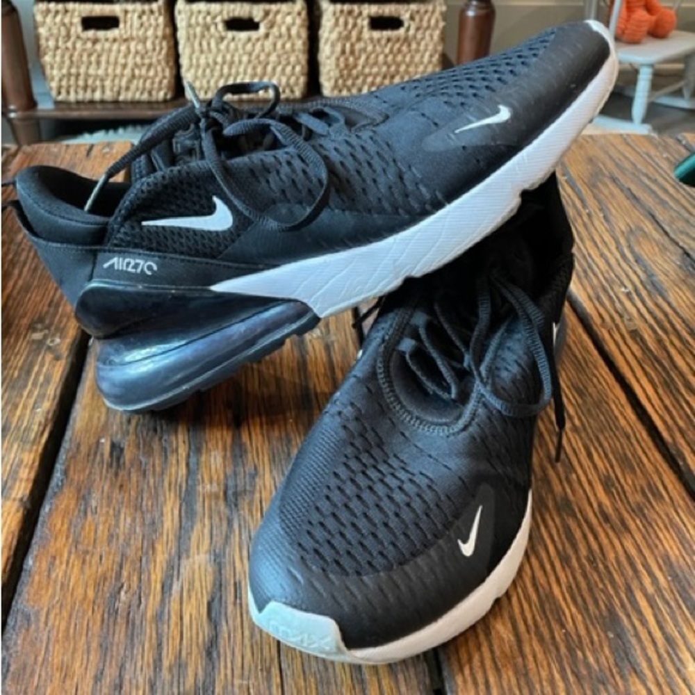 Nike Air Max 270